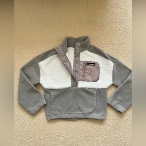 Columbia Two-Tone Fleece Jacket in Gray and Cream